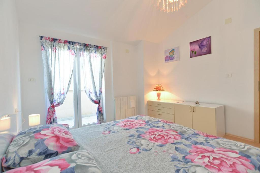 Apartman Eda Пула Екстер'єр фото
